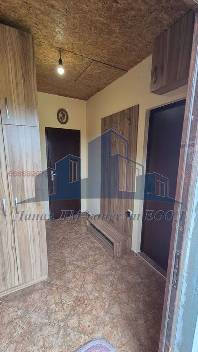 Къща в Шумен, област-с.Александрово площ 95 цена 77000