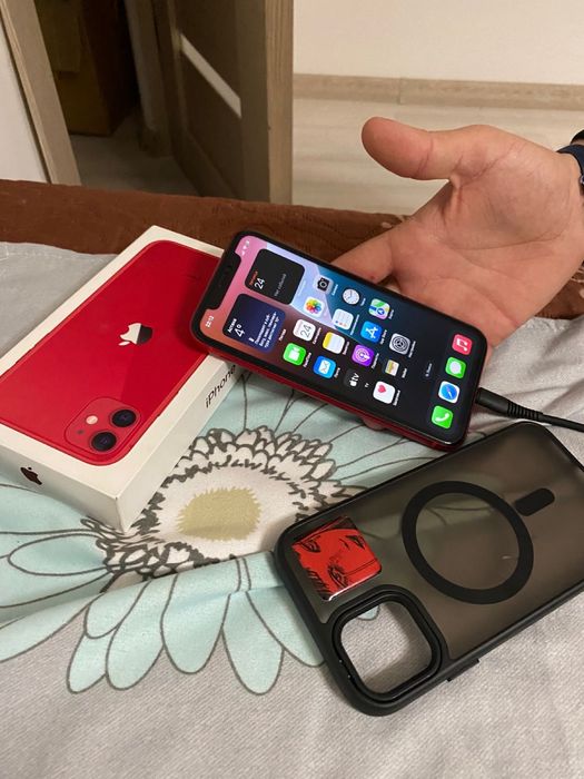 Продам айфон 11 в хорошем состояние