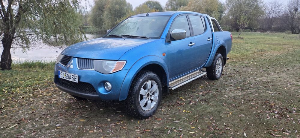Mitsubishi L 200 climatronic l 4x4
