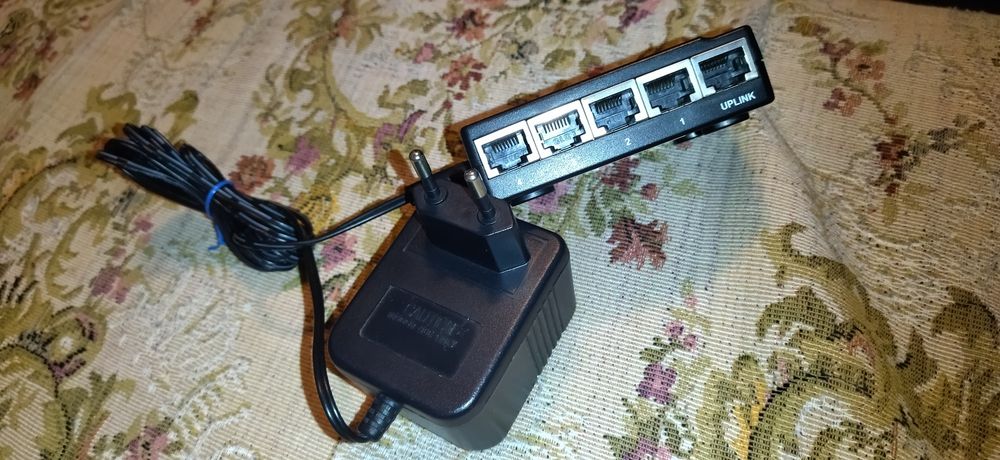 Switch stlab 5 porturi