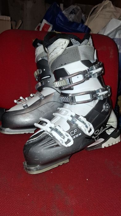 Clapari Salomon pt Fete,marimea 37-38,5.