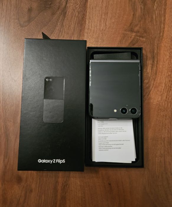 Samsung flip 5 Самсунг Флип 5 - 512GB