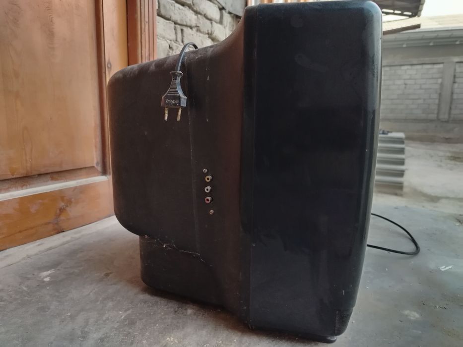 Televizor. Sotiladi. Firmasi. Samsung