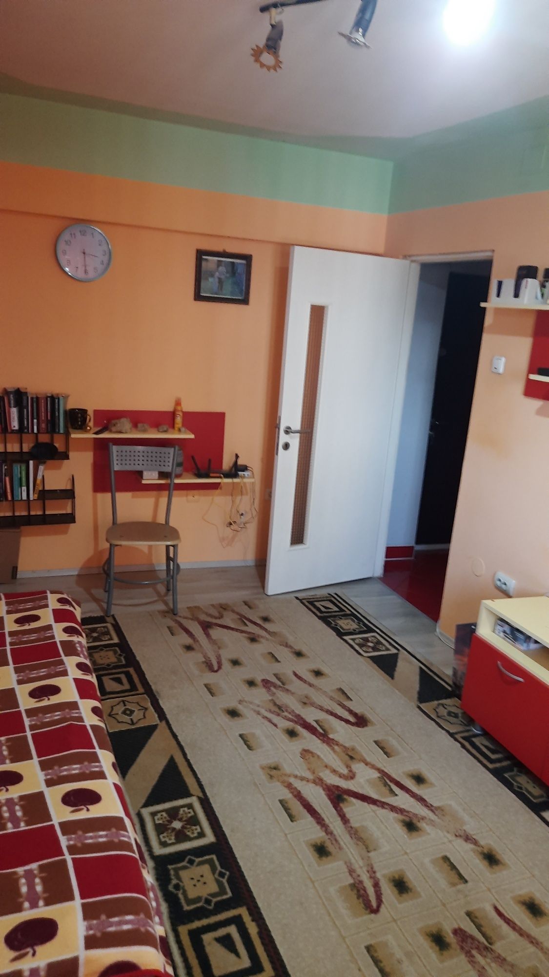 Inchiriez apartament 1 camera vlaicu ,lebada