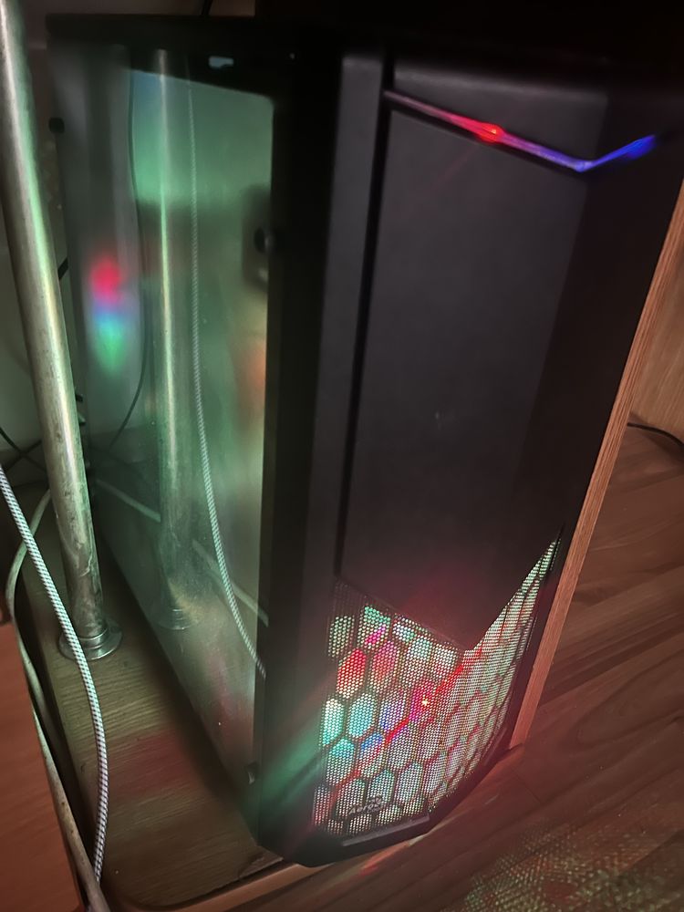 Vand urgent PC  .