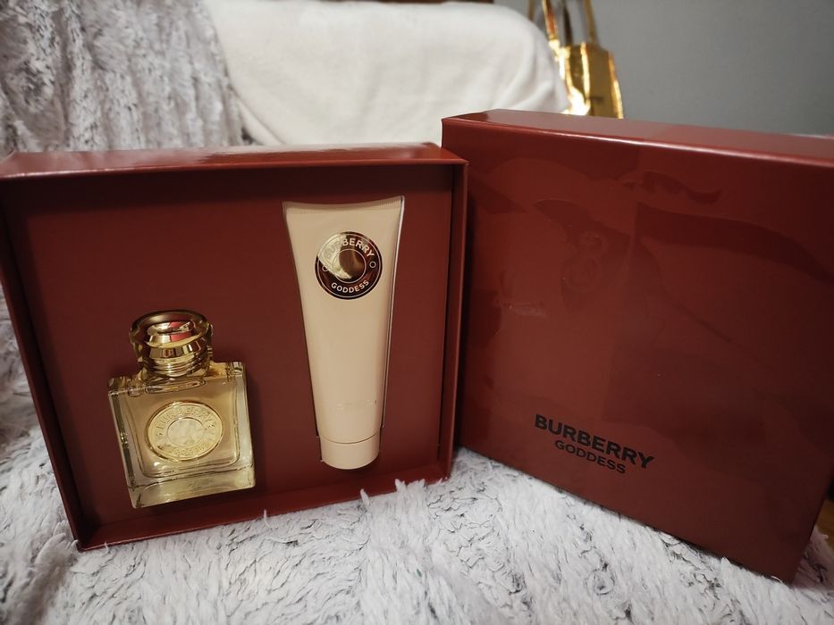 Чисто нов дамски парфюм