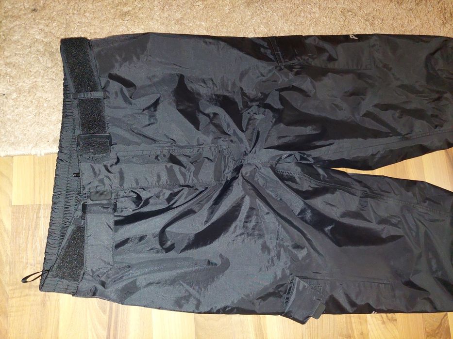 Pantaloni Louis de ploaie,vant,impermeabili,marime S