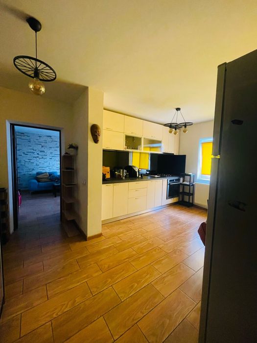 2 camere mobilat/utilat Metrou / Parc Tineretului