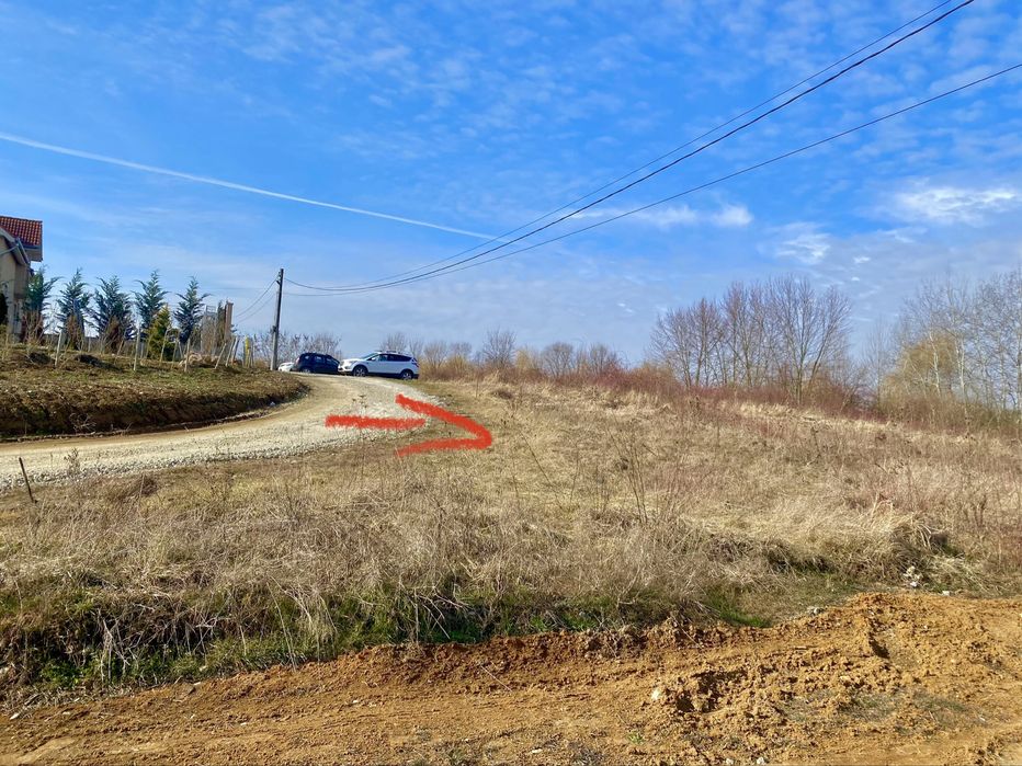 Teren Paleu 647 mp toate utilitatile la marginea proprietatii