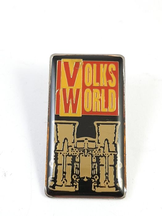 Insigna vintage VW Volk's World anii'70 metal+email
