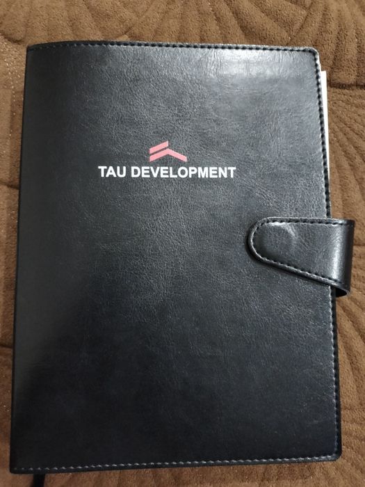 блокнот для работы Tau Development