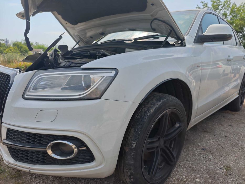 На части Audi Q5 Facelift Sline 2.0 tdi Quattro Ауди Слайн фейслифт
