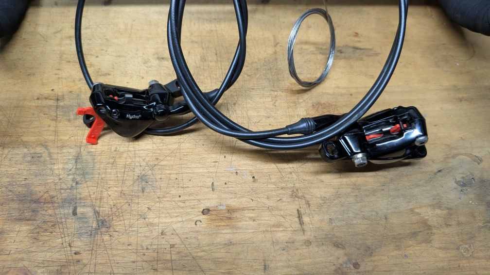 Хидравличен групсет за гравъл колело  Sram rival 1*11
