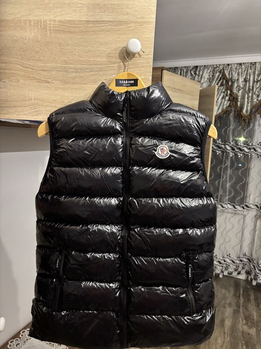 Vând Vesta lucioasă!!