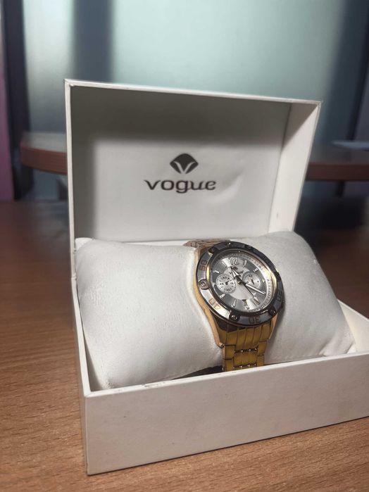 Мъжки часовник Vogue