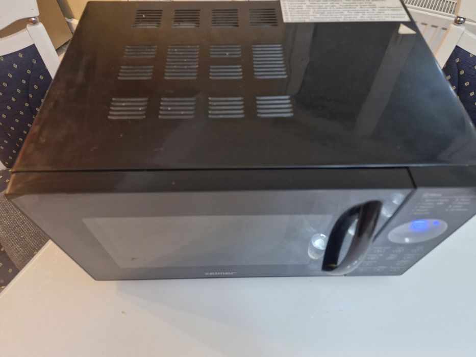 Cuptor microunde + grill