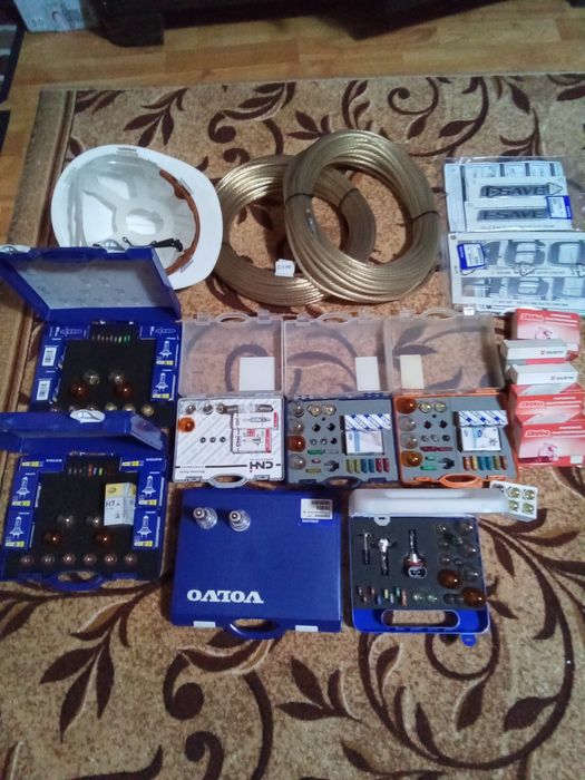 De vanzare chingi si diverse pt camion