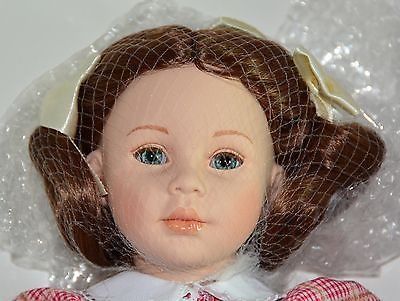 Порцеланова кукла Pauline  Carla