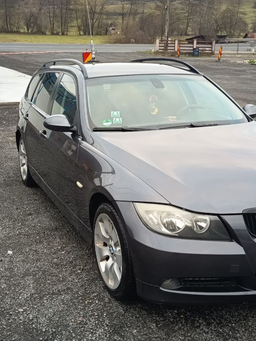 Vand BMW 318 in stare foarte buna