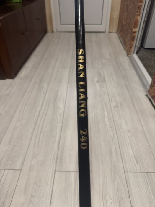 Продавам прътове за риболов!