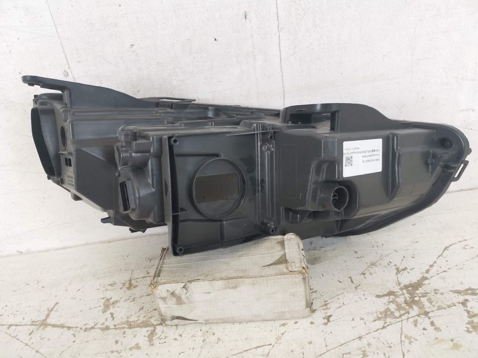 Корпус На Фар Ляв Лед Опел Инсигния Б / Opel Insignia B [ - ] В Добро