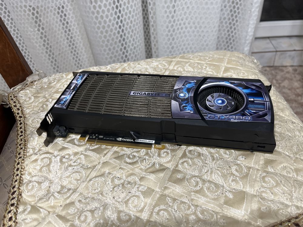 Продам GTX 480