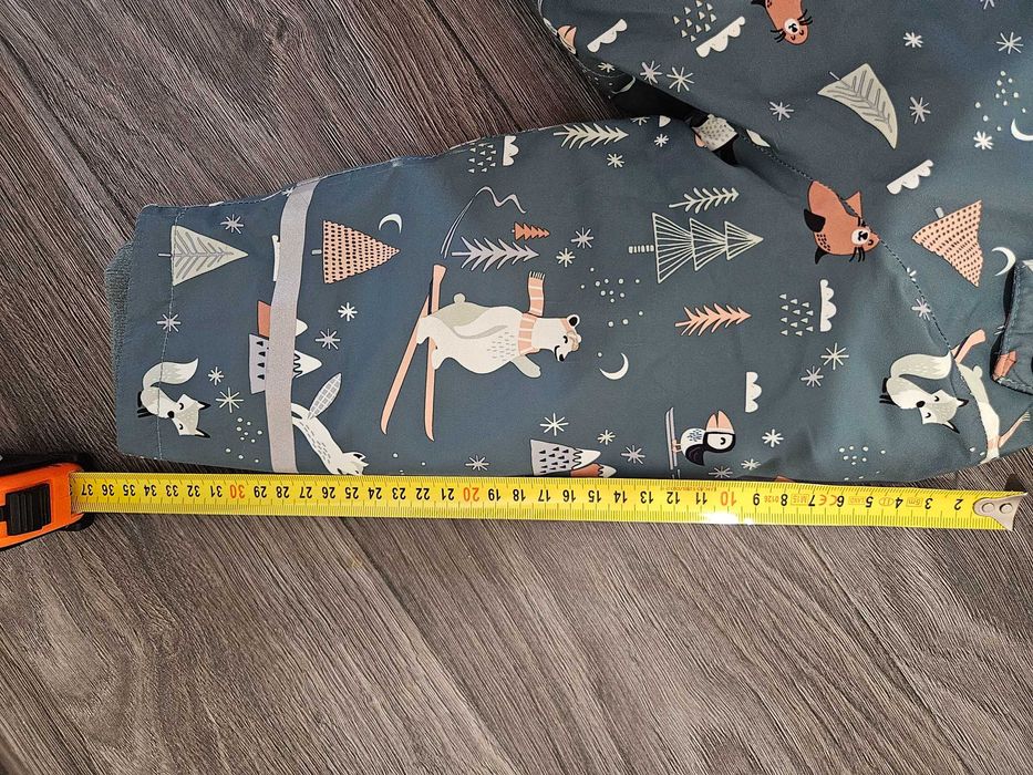 Jacheta iarna impermeabila Next marimea 98, stare foarte buna