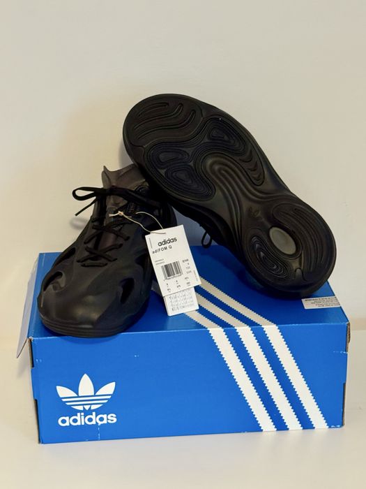 adidas adiFOM Q ‘Black Carbon’