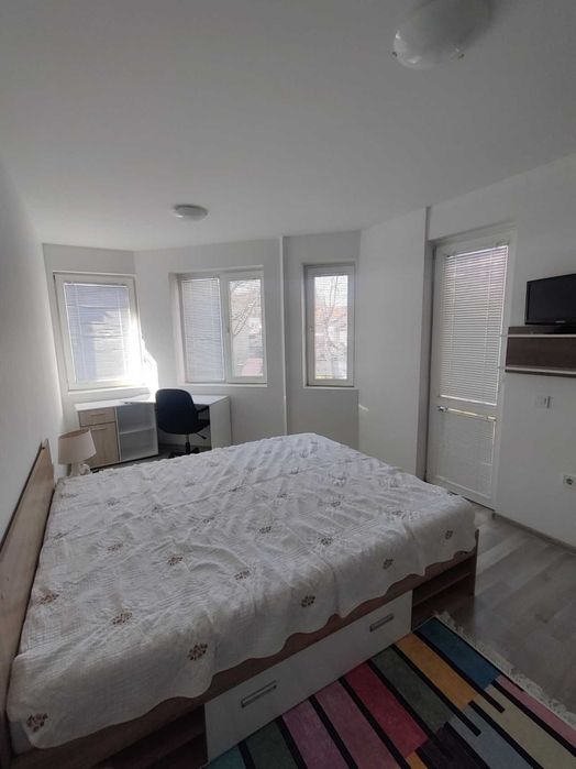 Продава се Двустаен апартамент в Пловдив, Център - 71 кв.м за 1902 €/кв.м - Снимка #7