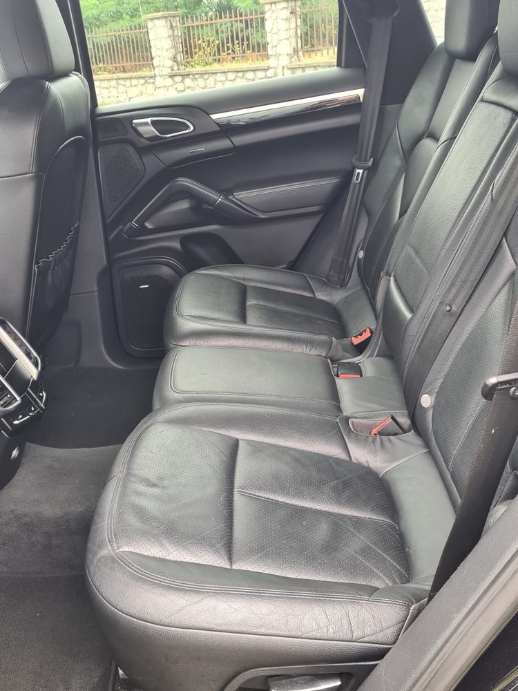 Porsche Cayenne 3.0 239CP CASA