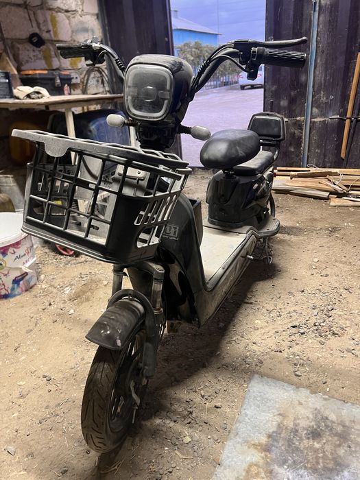 Электроскутер ск8