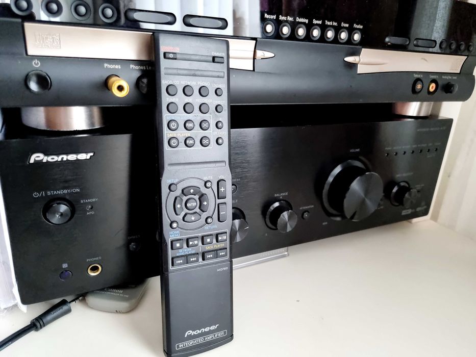 Amplificator Pioneer A-70-K , clasa "D", conectare 4 boxe A+B
