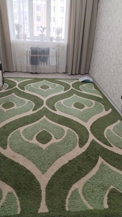 Ковер в хорошем состонии