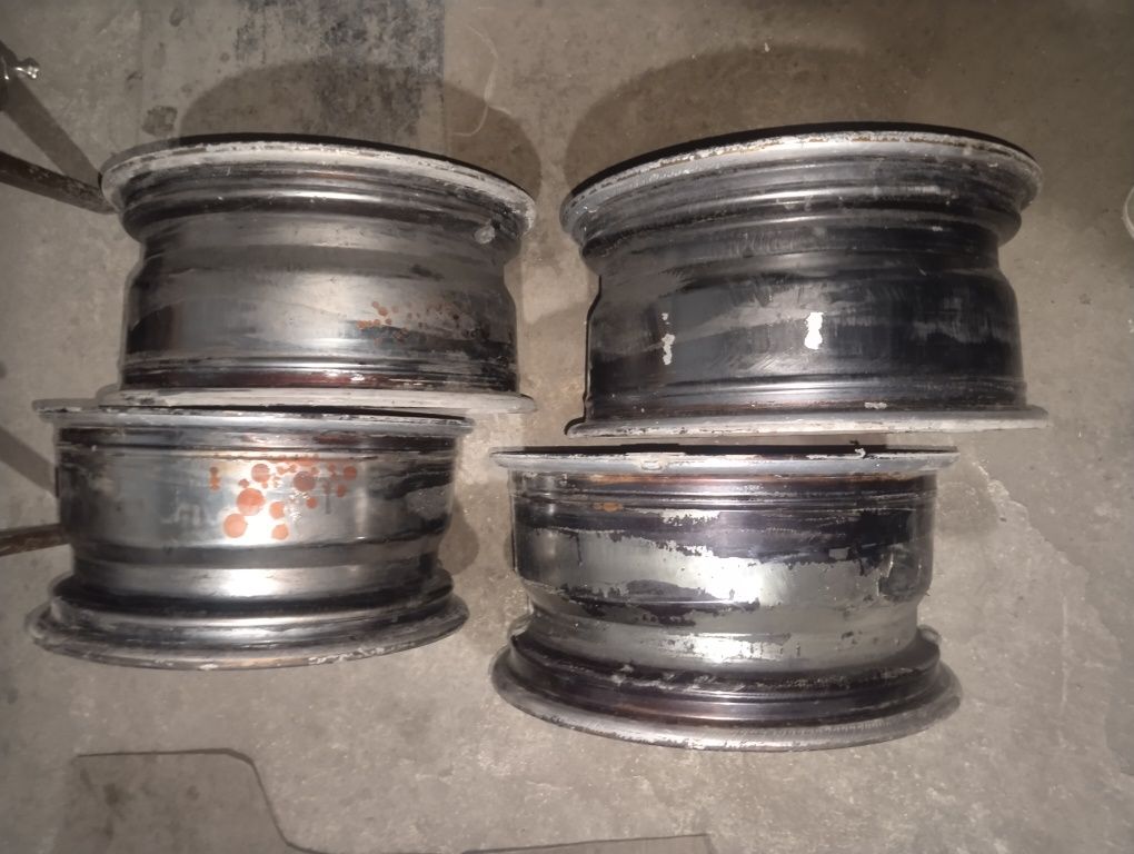 Продам диски на 15