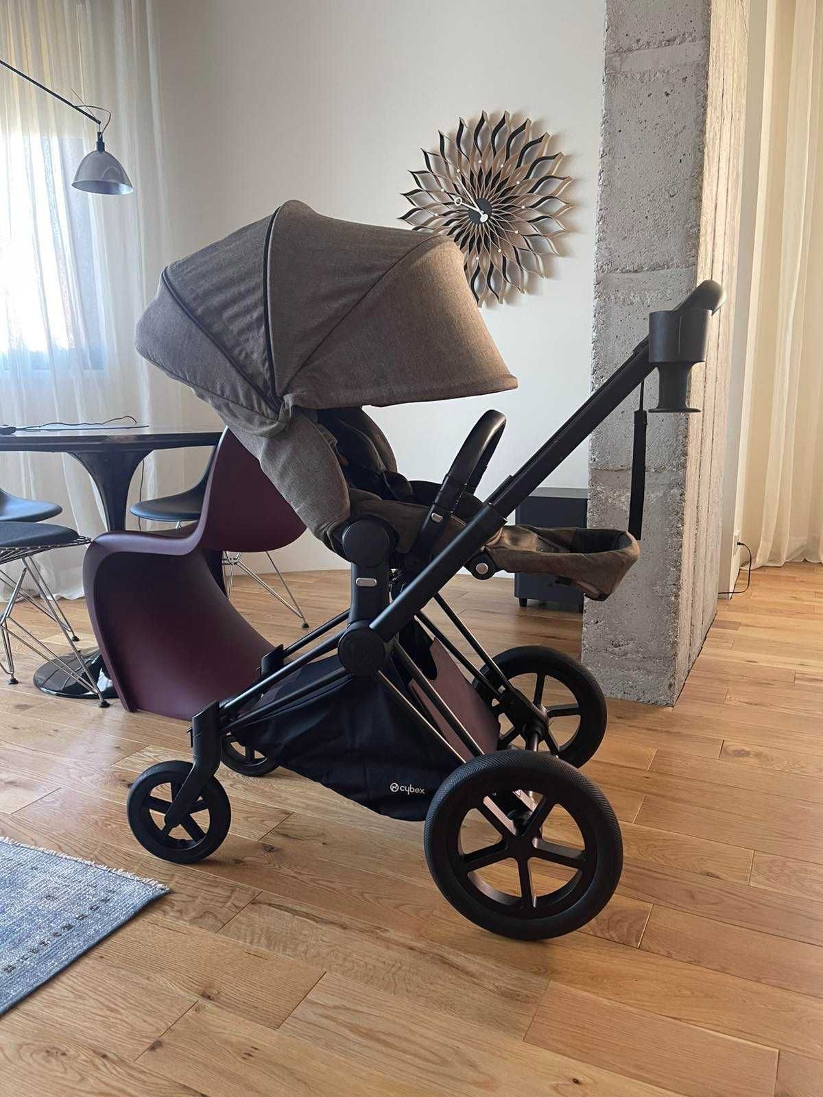 Детска количка Cybex Priam и столче Cybex Platinum Cloud Q + аксесоари