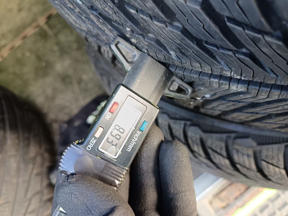 Anvelope MS iarna 235 60 17 Michelin 8.9mm 2020