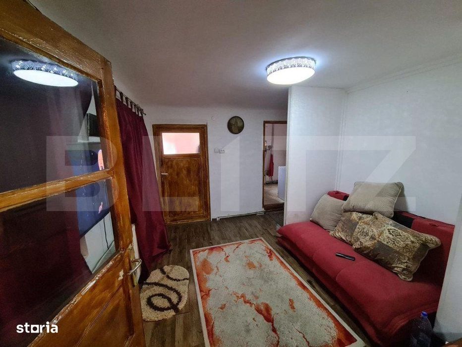 Apartament 3 camere, 90mp + pod foarte inalt, langa Piata Sfatului