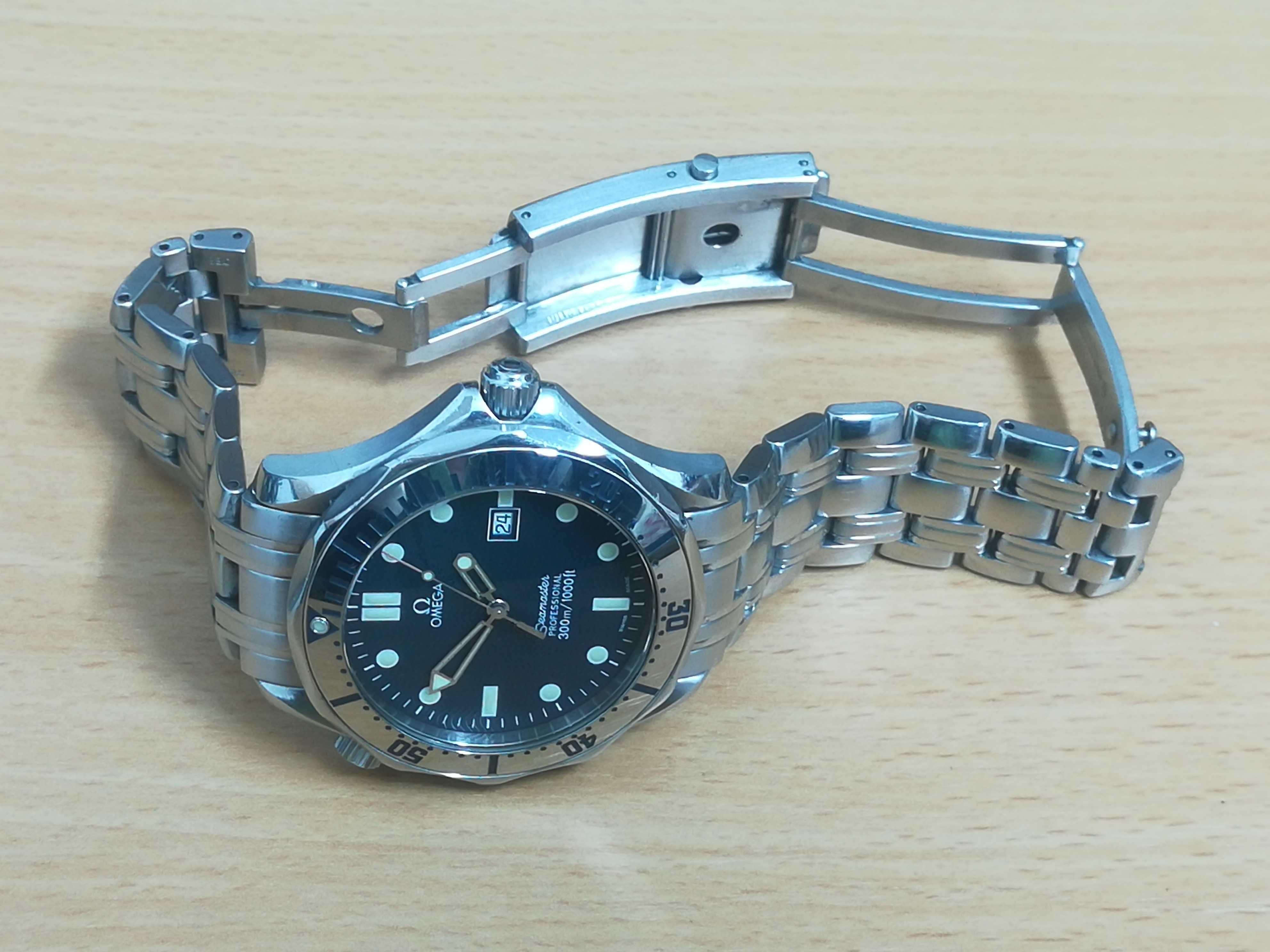 Ω OMEGA Seamaster Professional 300m, James Bond, Silver,кварц-оригинал