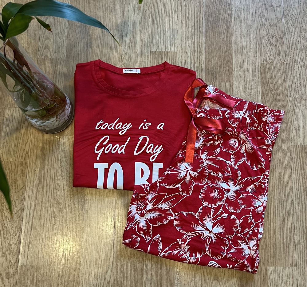 Pijama femei rosie