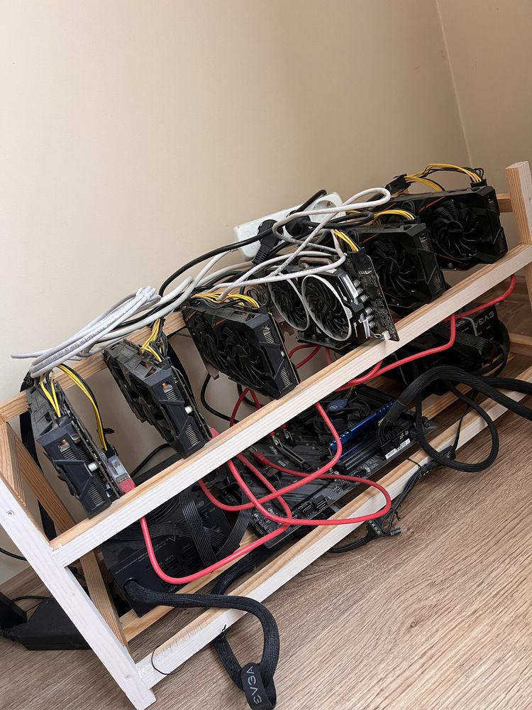 Майнинг риг със 6 карти Mining rig ETH Копачка