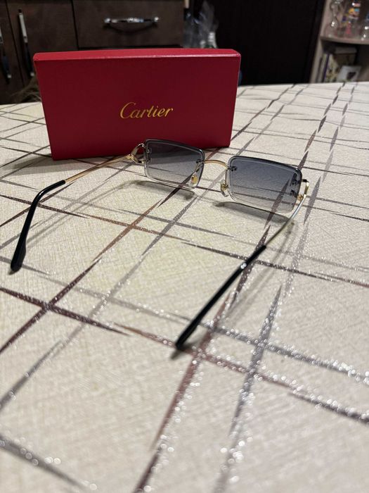 НОВИ Слънчеви очила модел на Cartier