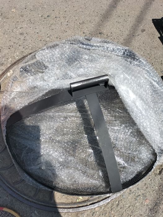 Продам новую крышку.