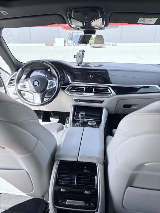 BMW X6 xDrive40d, 340 CP, Full Option, 2021