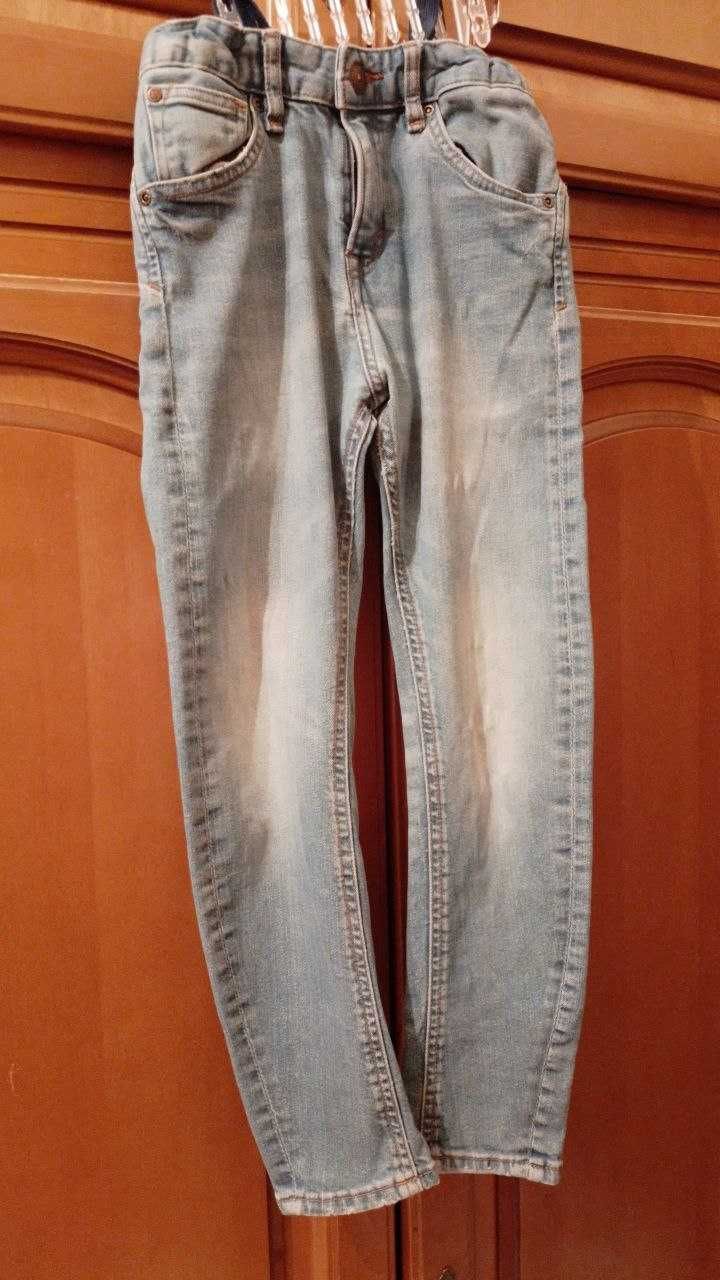 Фирменные джинсы на 6-7 лет