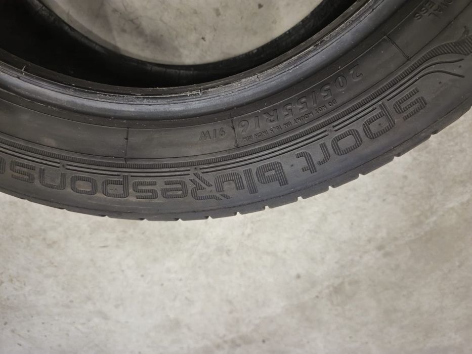4 anvelope vara Dunlop 205 55 16 aproape noi