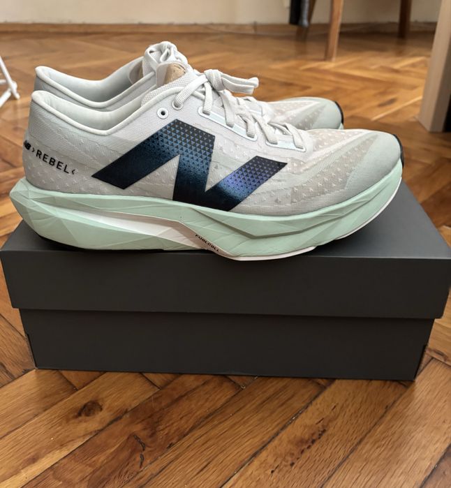 New Balance FuelCell Rebel v4 Номер 45.5