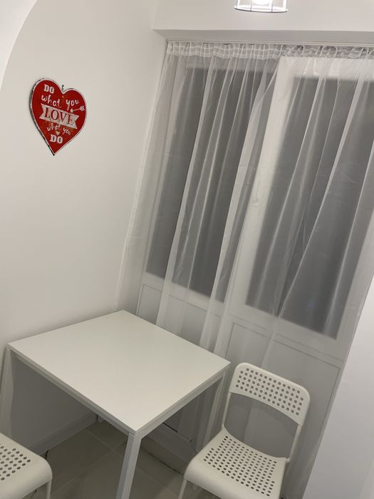 Inchiriez garsoniera