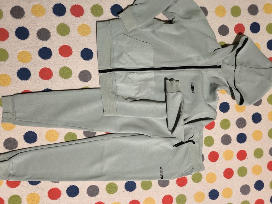 Якета и Ски екип Rossignol за 10-12г. 140см