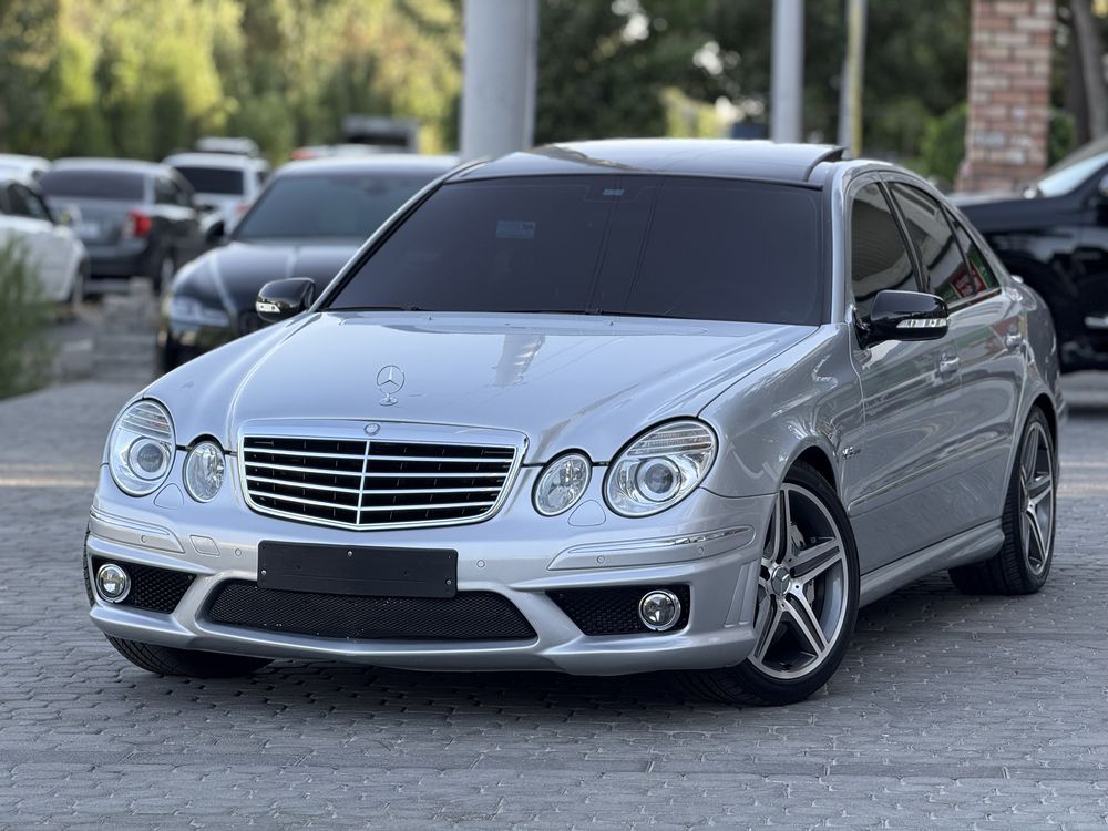 Mersedes benz W 211  6.3-AMG  514-л.с
