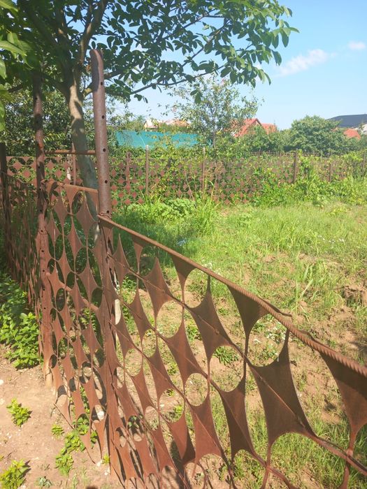 Vând teren intravilan, loc de casa,GAZE urmeaza!